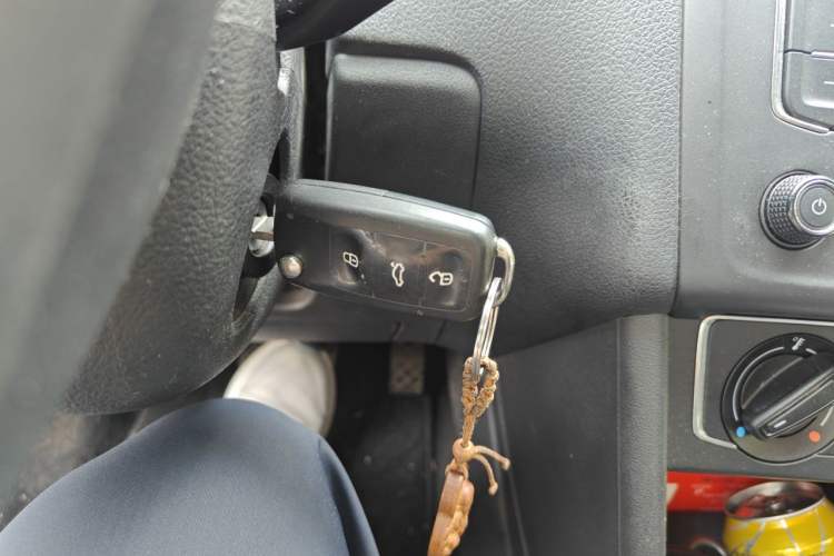 Used Volkswagen Polo 2014 1.4L Automatic Comfort Edition Vehicle Key
