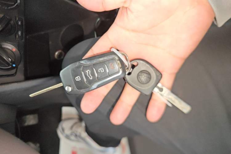 Used Volkswagen Polo 2014 1.4L Manual Fashion Edition Vehicle Key