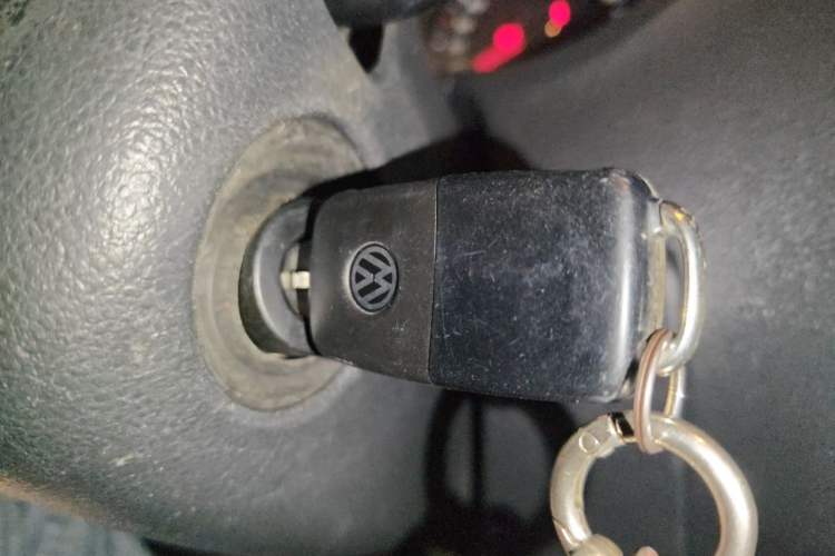 Used Volkswagen Polo 2014 1.6L Automatic Comfort Edition Vehicle Key