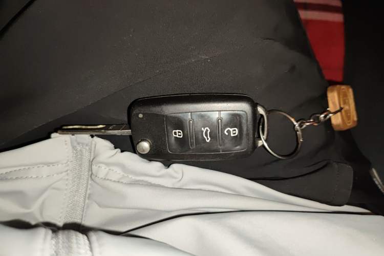 Used Volkswagen Polo 2014 1.6L Automatic Comfort Edition Vehicle Key