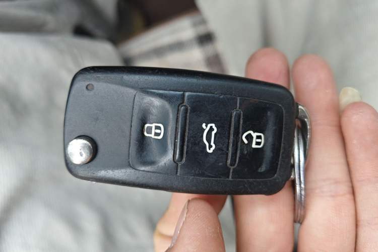 Used Volkswagen Polo 2014 1.4L Automatic Comfort Edition Vehicle Key