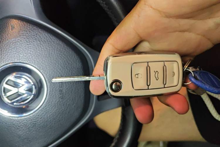 Used Volkswagen Polo 2014 1.6L Automatic Comfort Edition Vehicle Key