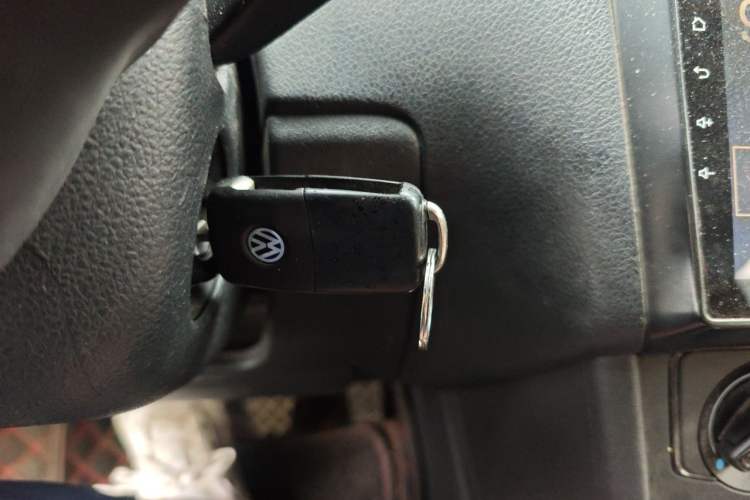Used Volkswagen Polo 2014 1.4L Manual Fashion Edition Vehicle Key