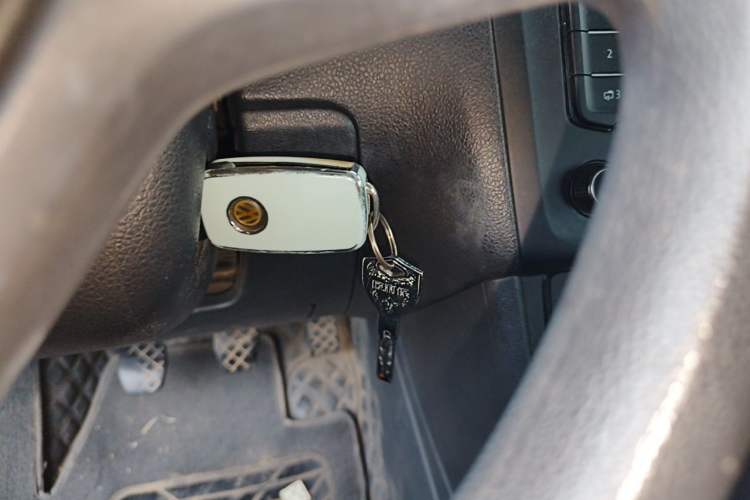 Used Volkswagen Polo 2014 1.4L Manual Fashion Edition Vehicle Key