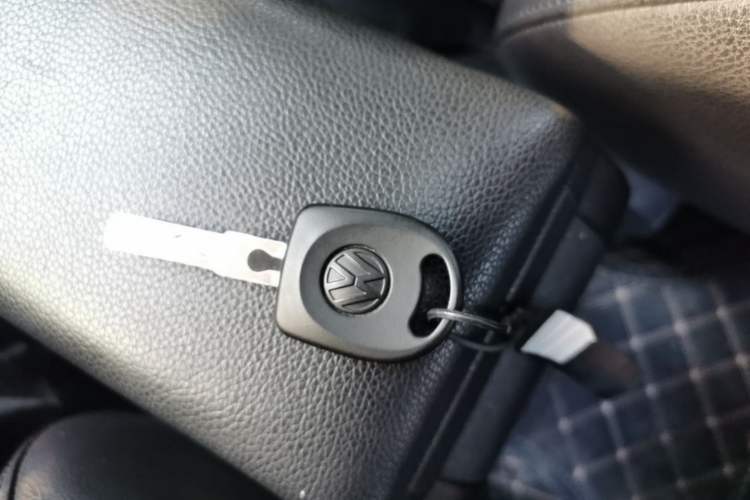 Used Volkswagen Polo 2014 1.6L Automatic Comfort Edition Vehicle Key
