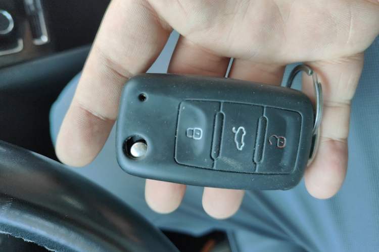 Used Volkswagen Polo 2014 1.4L Automatic Luxury Edition Vehicle Key
