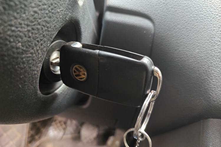 Used Volkswagen Polo 2014 1.4L Manual Fashion Edition Vehicle Key