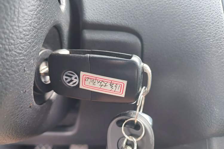 Used Volkswagen Polo 2014 1.4L Manual Fashion Edition Vehicle Key