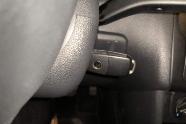 Used Volkswagen Polo 2014 1.6L Automatic Comfort Edition Vehicle Key