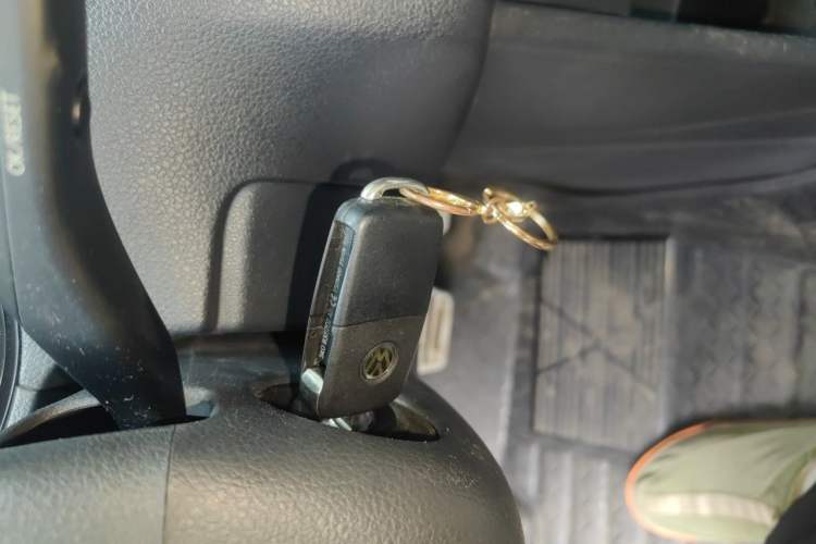 Used Volkswagen Polo 2014 1.4L Automatic Comfort Edition Vehicle Key
