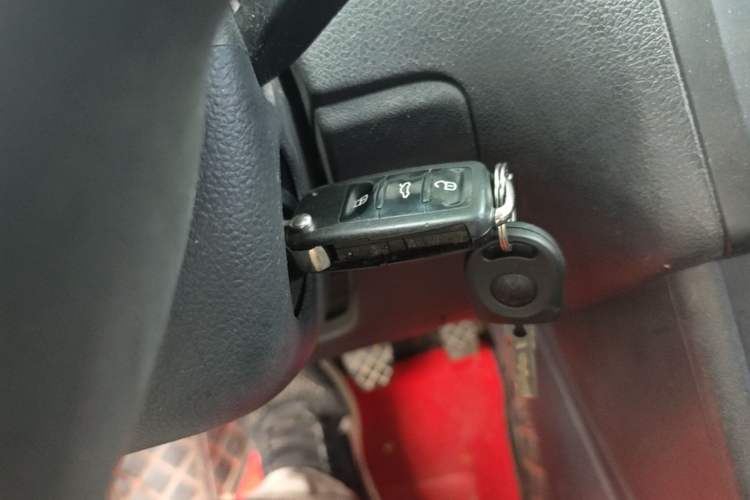 Used Volkswagen Polo 2014 1.4L Manual Fashion Edition Vehicle Key