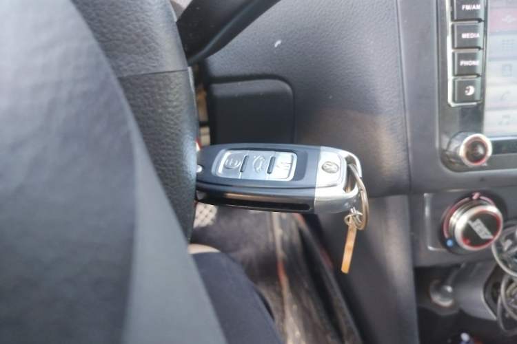 Used Volkswagen Polo 2014 1.6L Automatic Comfort Edition Vehicle Key