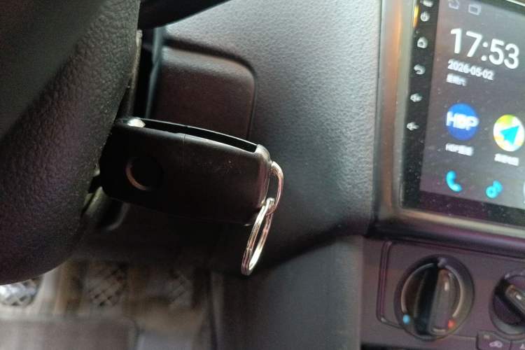 Used Volkswagen Polo 2014 1.4L Manual Fashion Edition Vehicle Key