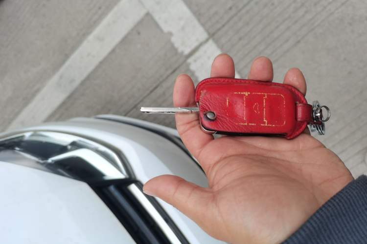 Used Volkswagen Polo 2014 1.4L Automatic Comfort Edition Vehicle Key
