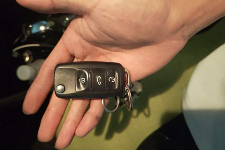 Used Volkswagen Polo 2014 1.6L Automatic Comfort Edition Vehicle Key