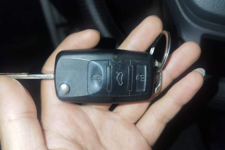Used Volkswagen Polo 2014 1.4L Automatic Comfort Edition Vehicle Key