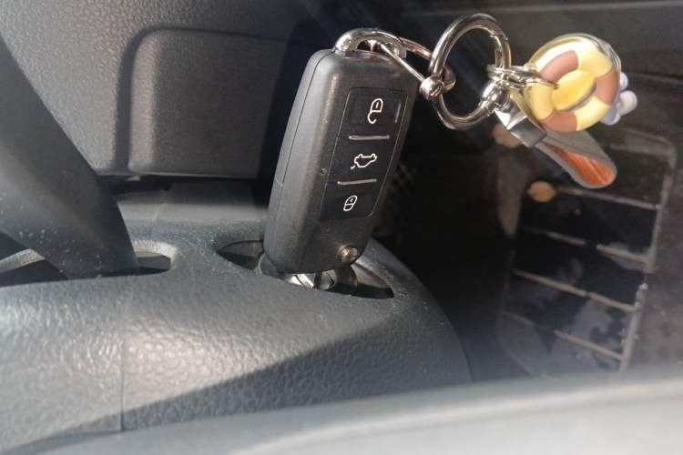 Used Volkswagen Polo 2014 1.6L Automatic Comfort Edition Vehicle Key
