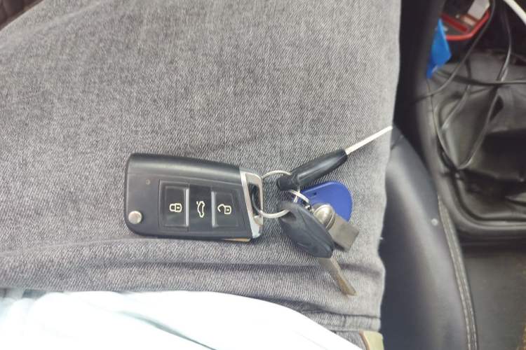 Used Volkswagen Polo 2014 1.4L Manual Fashion Edition Vehicle Key