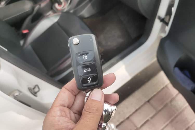 Used Volkswagen Polo 2014 1.4L Manual Fashion Edition Vehicle Key