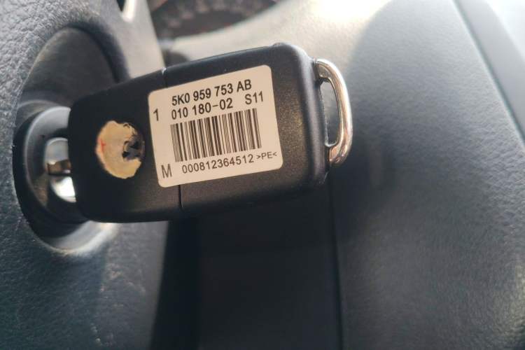 Used Volkswagen Polo 2014 1.6L Automatic Comfort Edition Vehicle Key
