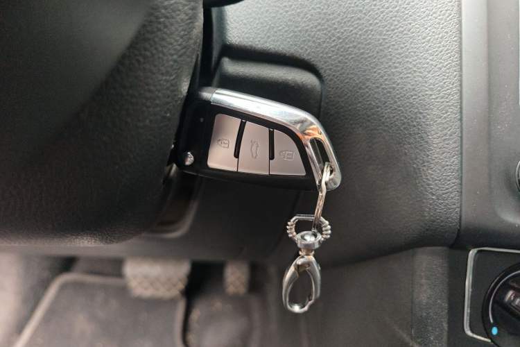 Used Volkswagen Polo 2014 1.6L Automatic Comfort Edition Vehicle Key