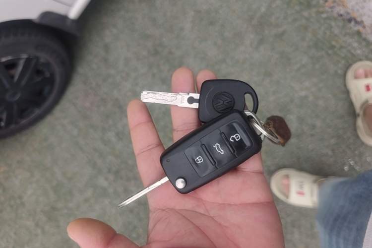 Used Volkswagen Polo 2014 1.4L Manual Fashion Edition Vehicle Key