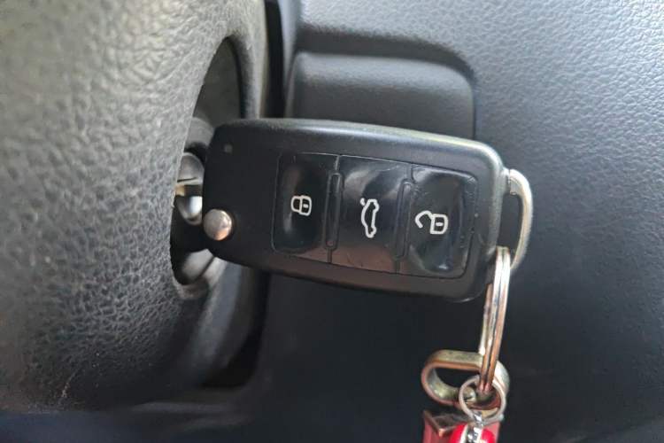 Used Volkswagen Polo 2014 1.4L Manual Fashion Edition Vehicle Key