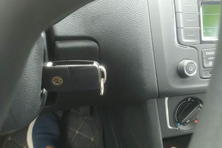 Used Volkswagen Polo 2014 1.4L Automatic Comfort Edition Vehicle Key