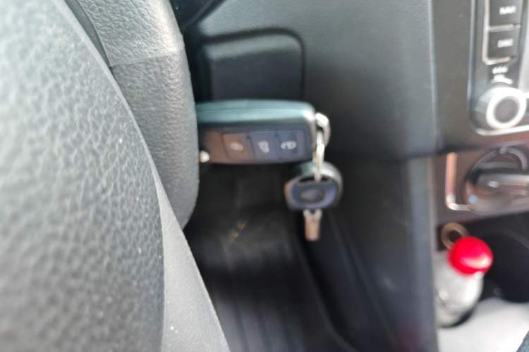 Used Volkswagen Polo 2014 1.4L Automatic Comfort Edition Vehicle Key