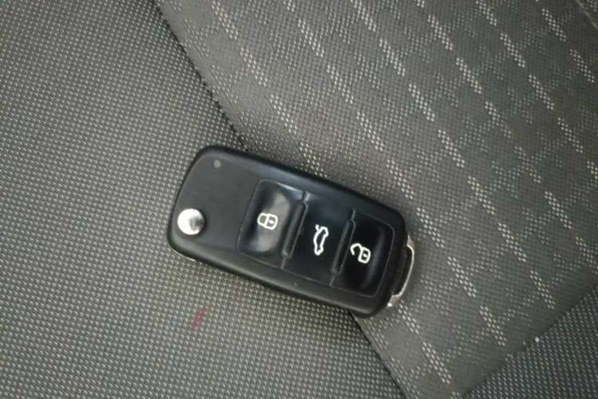 Used Volkswagen Polo 2014 1.4L Manual Comfort Edition Vehicle Key