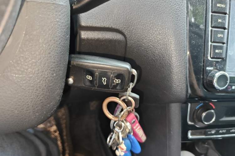 Used Volkswagen Polo 2014 1.6L Automatic Luxury Edition Vehicle Key