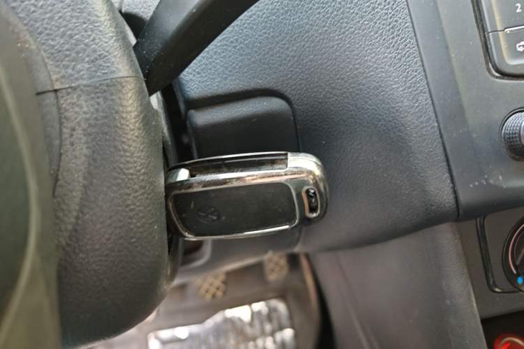 Used Volkswagen Polo 2014 1.4L Manual Fashion Edition Vehicle Key