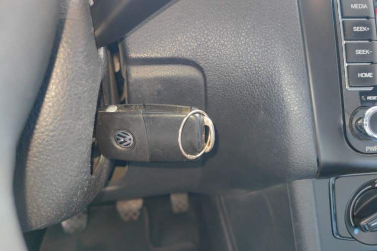 Used Volkswagen Polo 2014 1.4L Manual Fashion Edition Vehicle Key