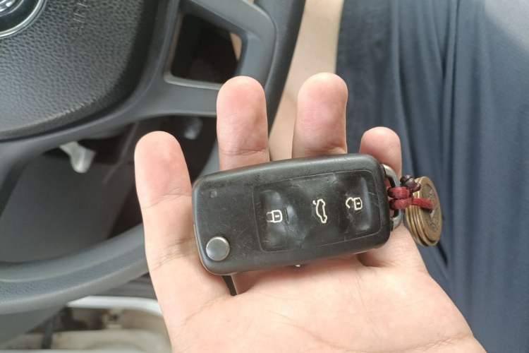 Used Volkswagen Polo 2014 1.4L Manual Fashion Edition Vehicle Key