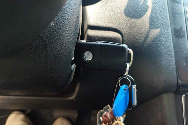Used Volkswagen Polo 2014 1.4L Automatic Comfort Edition Vehicle Key