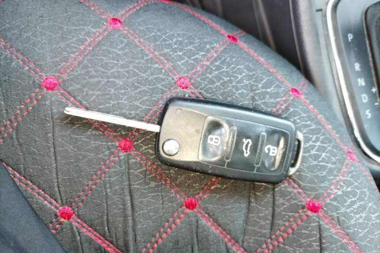 Used Volkswagen Polo 2014 1.4L Automatic Comfort Edition Vehicle Key