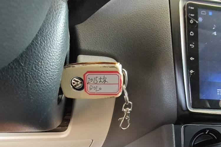 Used Volkswagen Polo 2014 1.4L Automatic Comfort Edition Vehicle Key