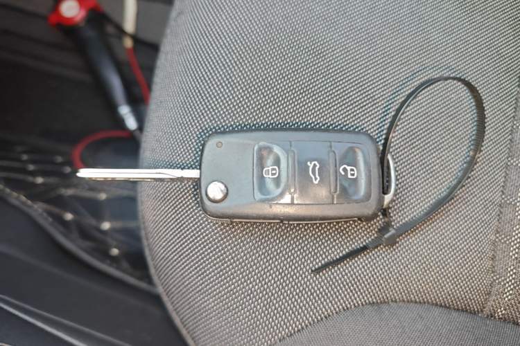 Used Volkswagen Polo 2014 1.6L Automatic Comfort Edition Vehicle Key