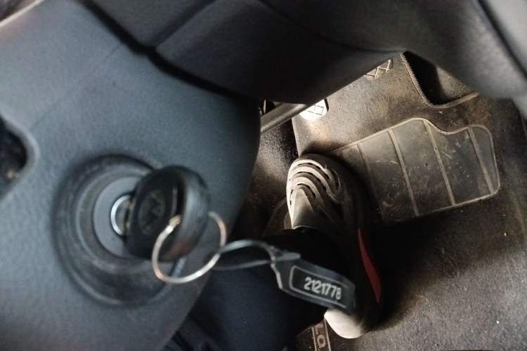 Used Volkswagen Polo 2014 1.4L Manual Fashion Edition Vehicle Key