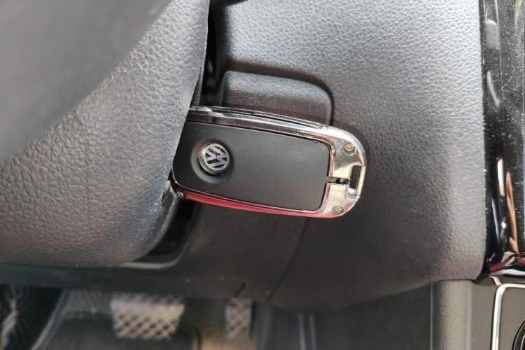 Used Volkswagen Polo 2014 1.4L Automatic Comfort Edition Vehicle Key