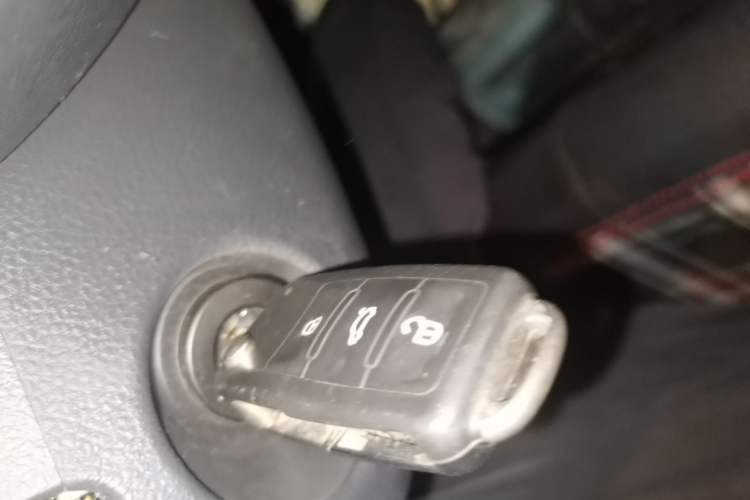 Used Volkswagen Polo 2014 1.4L Manual Fashion Edition Vehicle Key