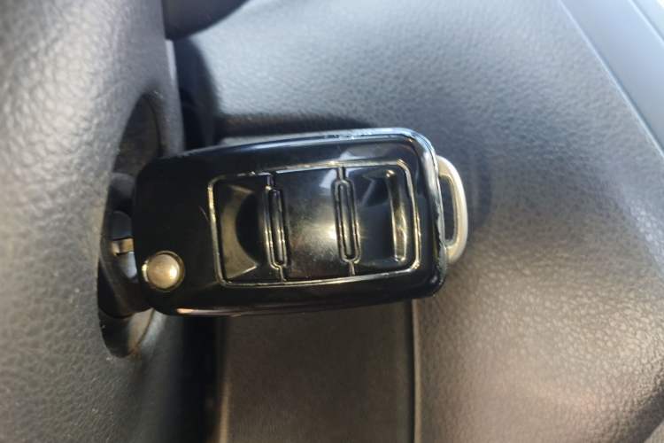 Used Volkswagen Polo 2014 1.4L Manual Fashion Edition Vehicle Key