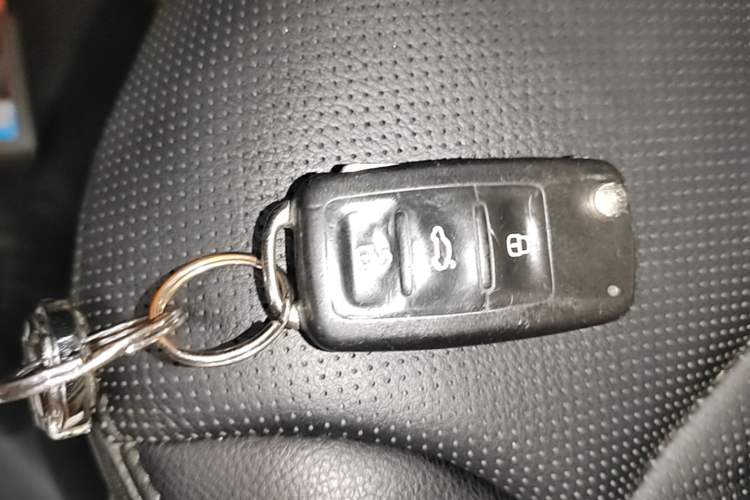 Used Volkswagen Polo 2014 1.4L Automatic Comfort Edition Vehicle Key