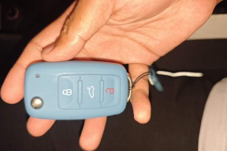 Used Volkswagen Polo 2014 1.4L Manual Comfort Edition Vehicle Key