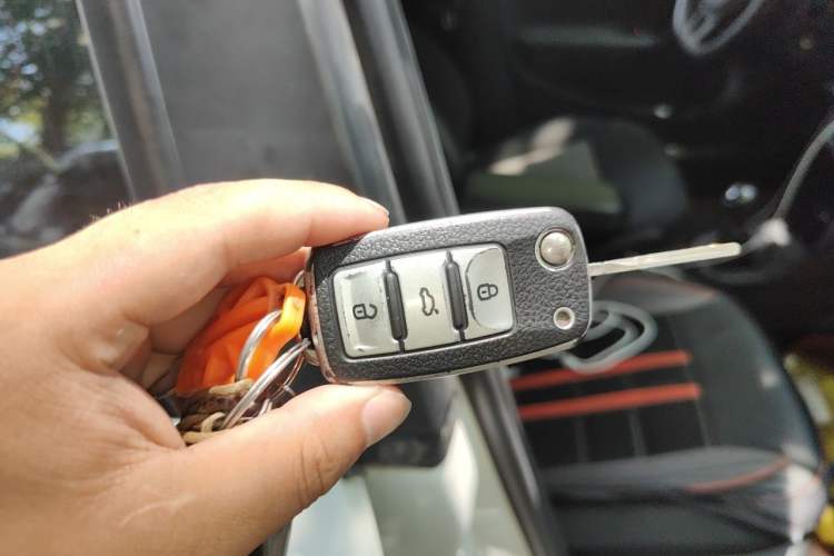 Used Volkswagen Polo 2014 1.4L Manual Fashion Edition Vehicle Key