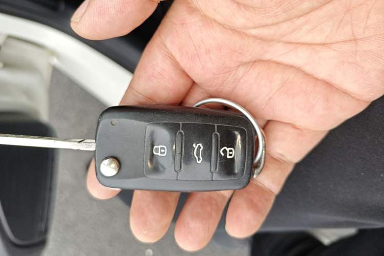 Used Volkswagen Polo 2014 1.4L Automatic Comfort Edition Vehicle Key