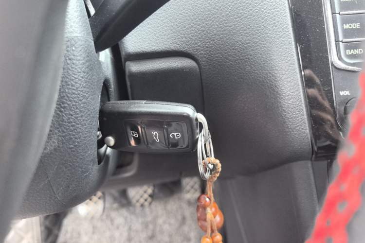 Used Volkswagen Polo 2014 1.4L Manual Fashion Edition Vehicle Key