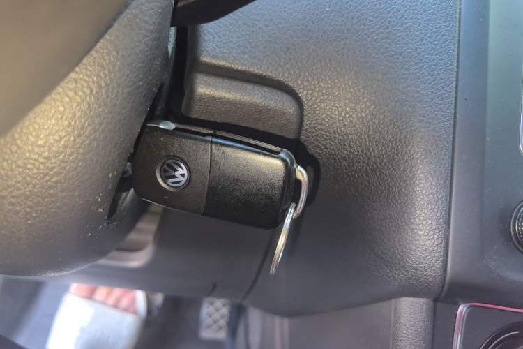 Used Volkswagen Polo 2014 1.6L Automatic Comfort Edition Vehicle Key