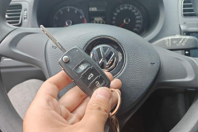 Used Volkswagen Polo 2014 1.4L Manual Fashion Edition Vehicle Key