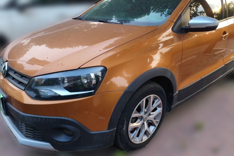 Used Volkswagen Polo 2014 1.6L Cross Polo Automatic Guazi used car, China used car export, Used car for sale, Used  cars, Cheapest cars for sale